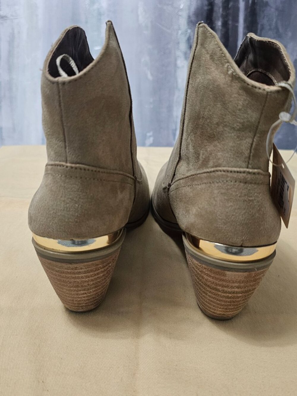 NEW Forever 21 Vegan Suede Khaki Beige Cowboy Festival Boho Mid Calf Boots Sz 6 - Picture 5 of 8